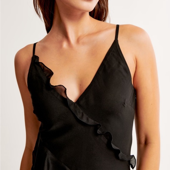 Draped Ruffle Maxi Dress - Picture 6 of 6
